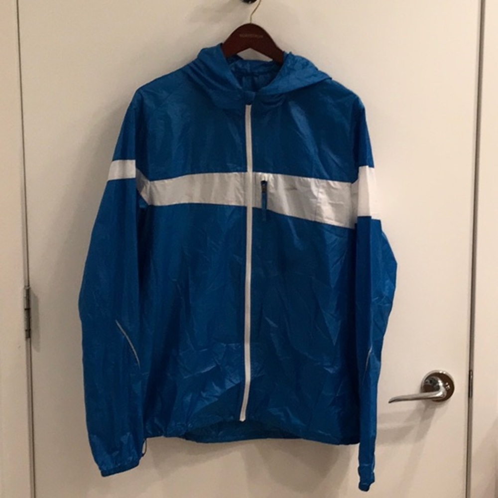 Blue Brooks packable wind jacket shell in large